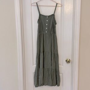 Universal Threads Women’s Dress
